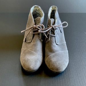 TOMS Grey bootie wedge